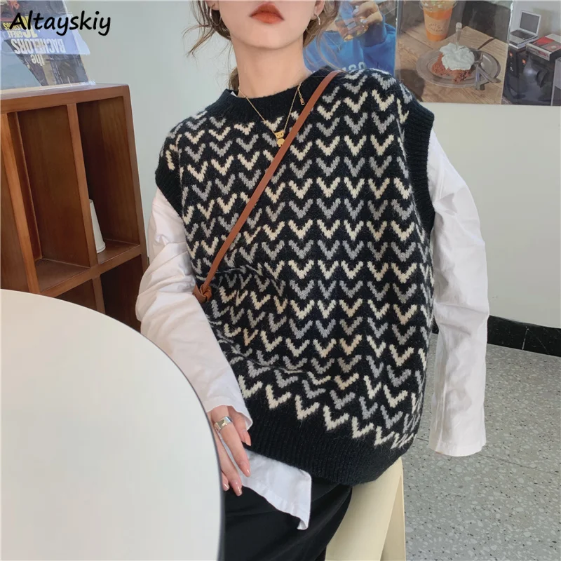 

Sleeveless Sweater Vest Women Loose O-neck Korean Fashion Style Knitted Sweaters Autumn Casual All-match Teens Harajuku Pullover