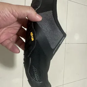 Suicoke-Vibram Lows أحذية خمسة أصابع ، المشي لمسافات طويلة ، الرحلات ، في الهواء الطلق ، أحذية الجر الرطب ، Urban Park ، التسلق ، الأبيض والأسود أفضل 8 أحذية مسطحة Vibram Five Fingers مبيعا - No5