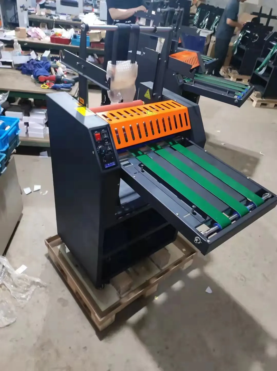 Zdjęcie 5: Laminator na gorąco i zimno 2 A3 A4 RC8400 400mm A