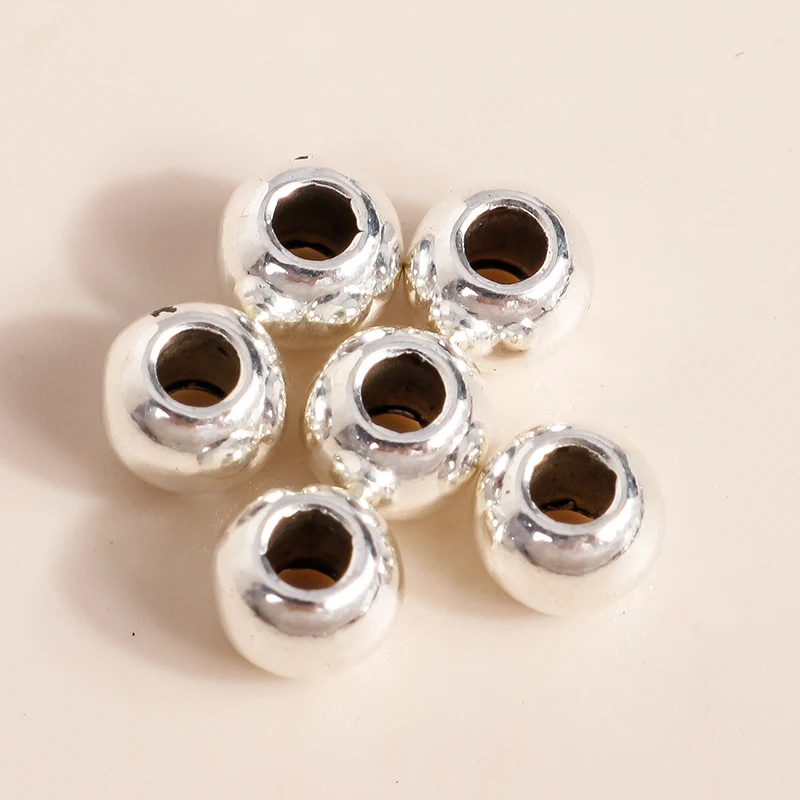 Leslie, 50 Stück, 5 mm, silberfarbene, kleine, runde CCB-Abstandshalter-Perlen zum Basteln von Schmuck, für DIY-Armbänder und Halsketten. – Detail 4