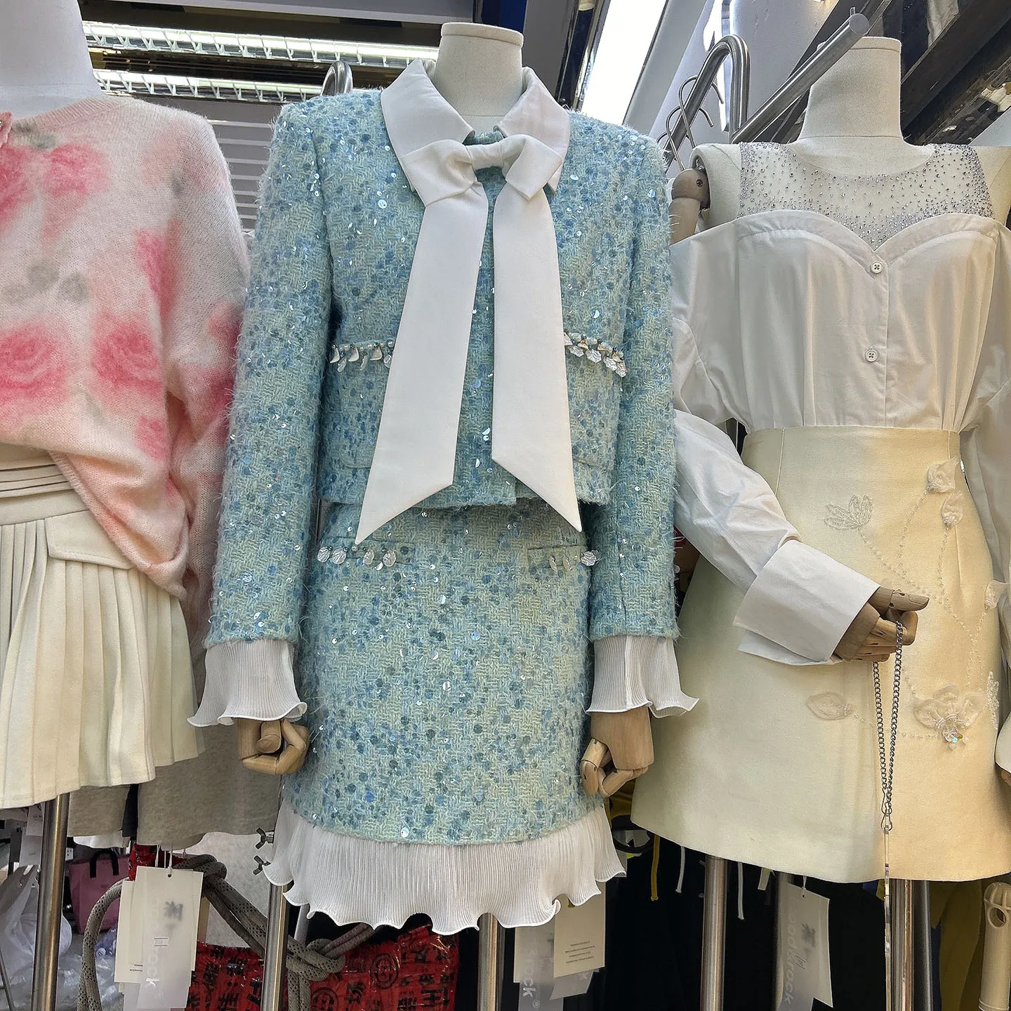 Women 2025 Early Autumn Unique Beautiful Sets High-end Sequin Beaded Diamond Small Fragrant Short Style Skirts Two-piece Sets