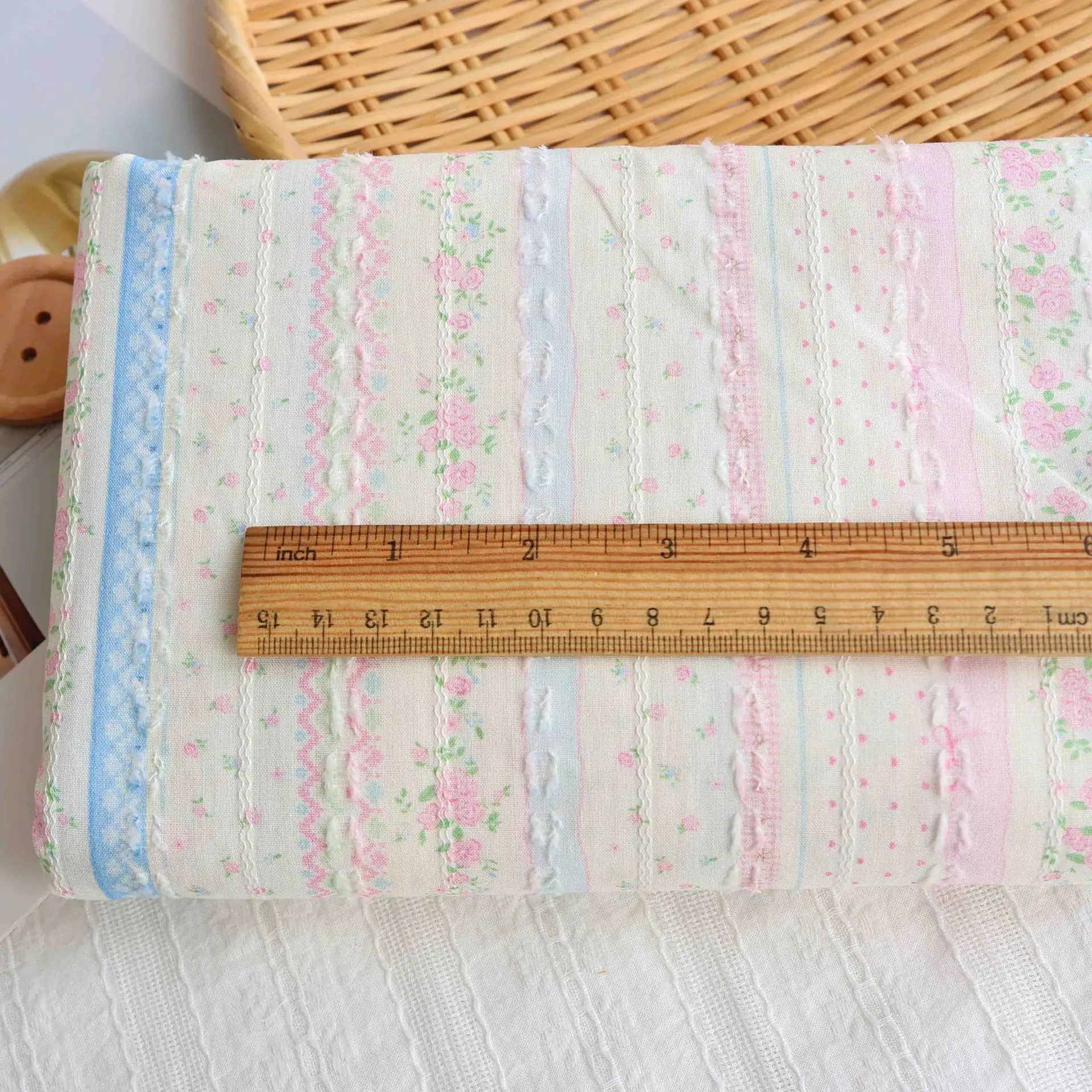 145x50cm Ethnischer Stil Kleines Blumenmuster 100% Baumwolle Gestreifter Jacquard-Stoff für Kinderkleidung Vorhänge Heim-DIY Nähen Handwerk – Detail 8