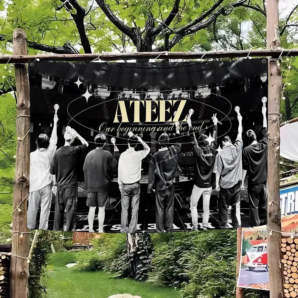 Popular Kpop Group A-Ateez Small Size Cheerleading Banner Hand Pulled Flag Outdoor Atmosphere Flags