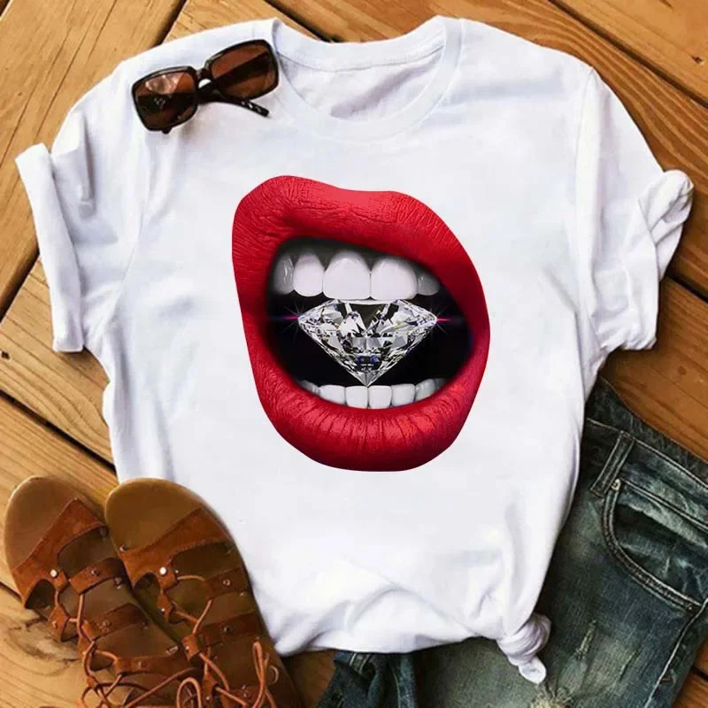 

Lip Print Tee, Casual Short Sleeve Crew Neck Top for Spring & Summer, Women's Plus Size T-shirt Clothing