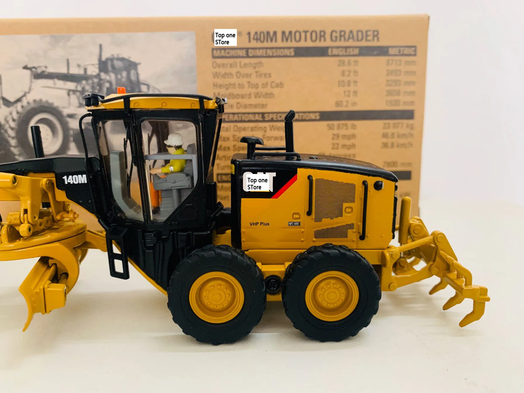 DM 140M Motor Grader 1/50 Scale DieCast Masters 85236C Gift New in Box