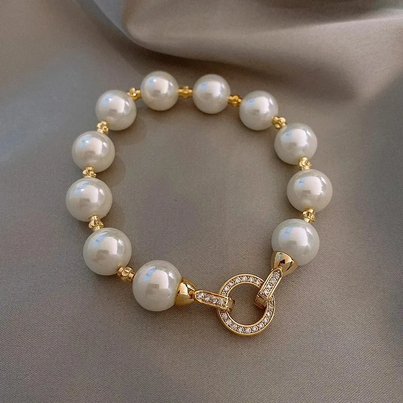 

2025 New Retro Zircon Circle Pearl Light Luxury Elegant Bracelet for Women Girls Fashion Sweet Crystal Jewelry Party Gifts