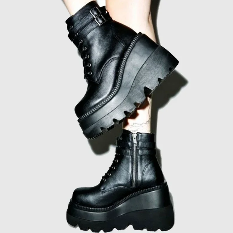 Brand Design 2023 Big Sizes 43 Platform High Heels Cosplay Fashionable Autumn Winter Wedges Shoes Ankle Boots Women Booties PU