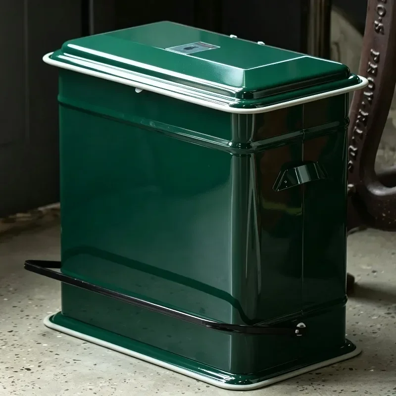 Home Trash Can Metal Waste Bins Luxury Kitchen Food Waste Trash Bin Modern Creative Bathroom Accessories Wastebasket with Lid