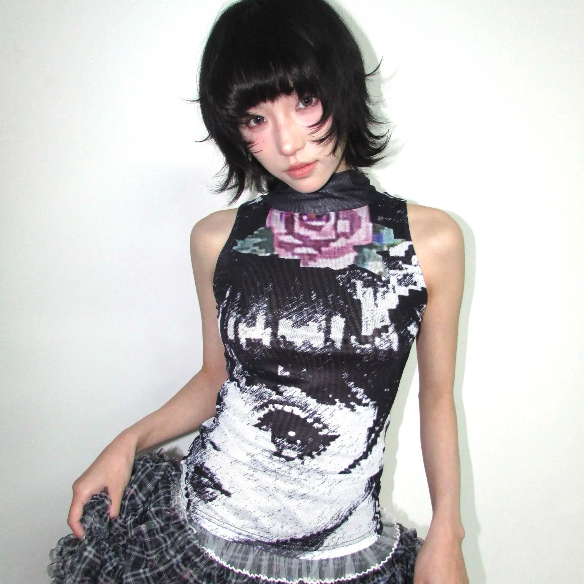 

Slim Fit Original Design Camisole 2025 New Print Sports Style Top Yang Mi Fashion Aesthetic Casual Chic Outfit