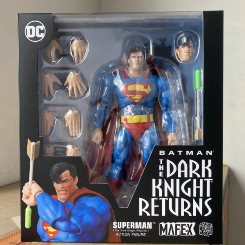 

Original Mafex Dc Hero Black Return Superman Dark Knight Returns 6-Inch Superman Action Figures Collection Model Display Gifts