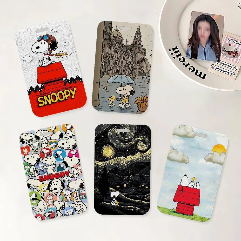 Porte-badge mignon de dessin animé S-Snoopys avec cordon de cou pour le bureau, l'école, les cartes de visite et les documents d'identité