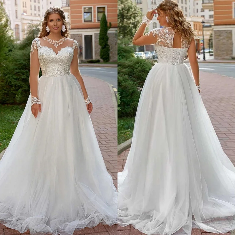 

Customized Formal White Tulle Bridal Gowns Temperament Crew Neck Long Sleeves Wedding Dress Chapel Train Lace Up Back Dress