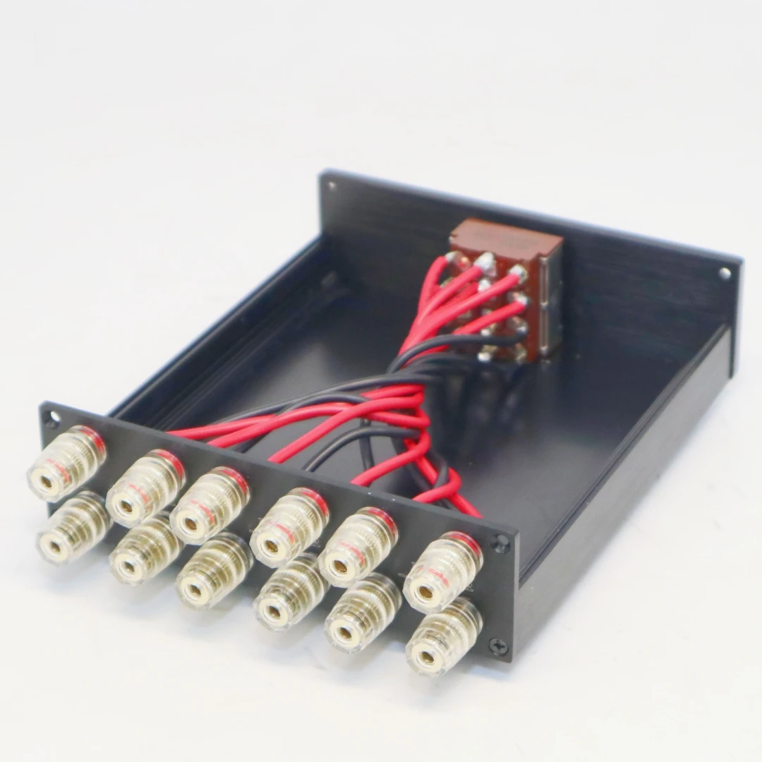 

excellent 2 choose 1 Home HiFi power amplifier speaker audio signal input selector 2 IN / 1 OUT Passive switch Sound comparator