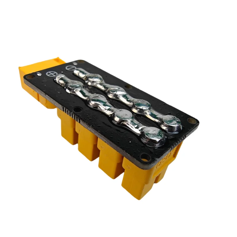 RC Model Power Distribution Board — 4-Channel XT60 High-Current Splitter for RC Cars, Boats, and Submarines (DIY)