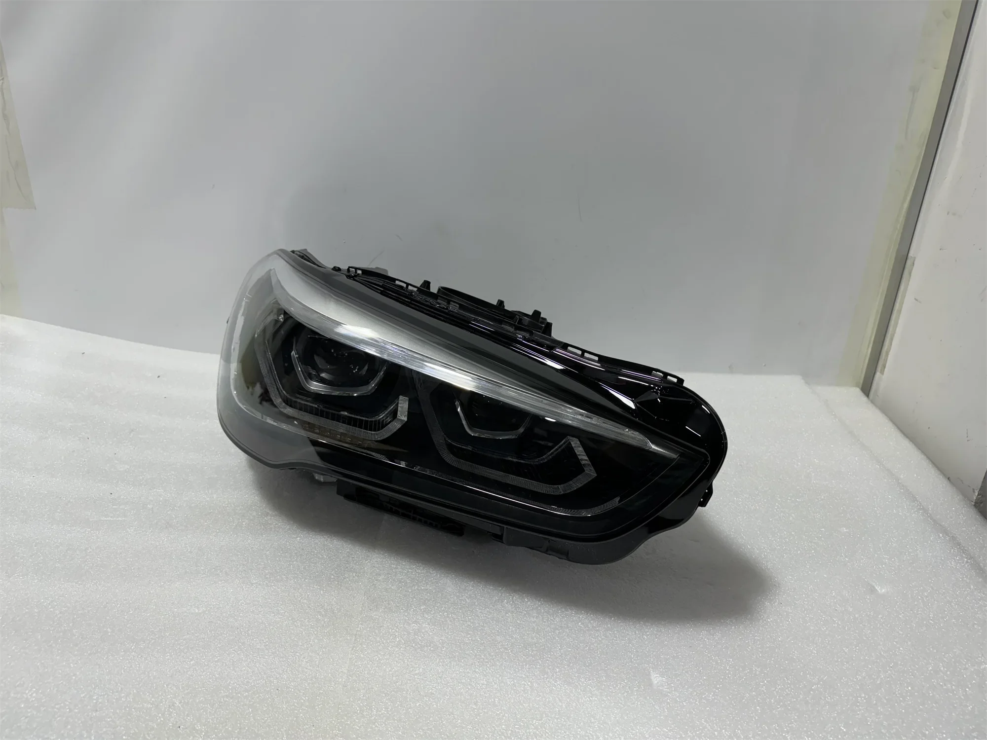 LED Headlights Suitable for BMW X1, F48 LCI, 2020-2023, Manufacturer Direct Sales, High Quality