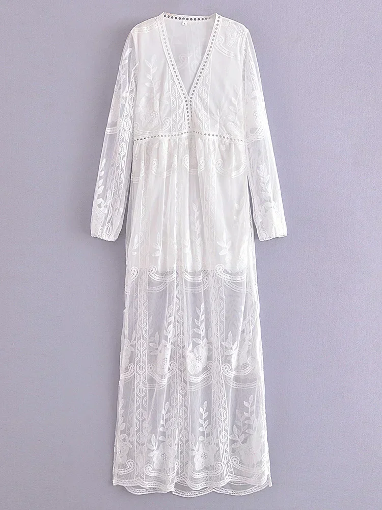 Vintage Women Deep V-neck Long Sleeve Floral Emberoidery Bohemian Beach Maxi Dress Ladies Lace