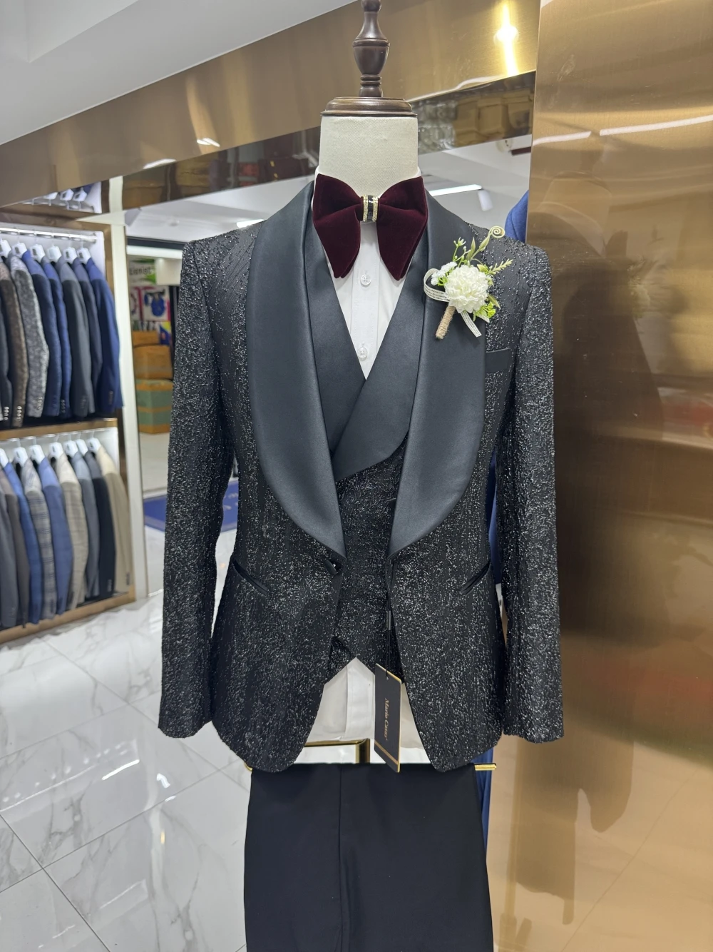 Charming Shawl Lapel Man Suit 3-pieces Jacket Vest Pants Elegant Groom Wear Hot Sale Customized Formal Occasions Handsome Set