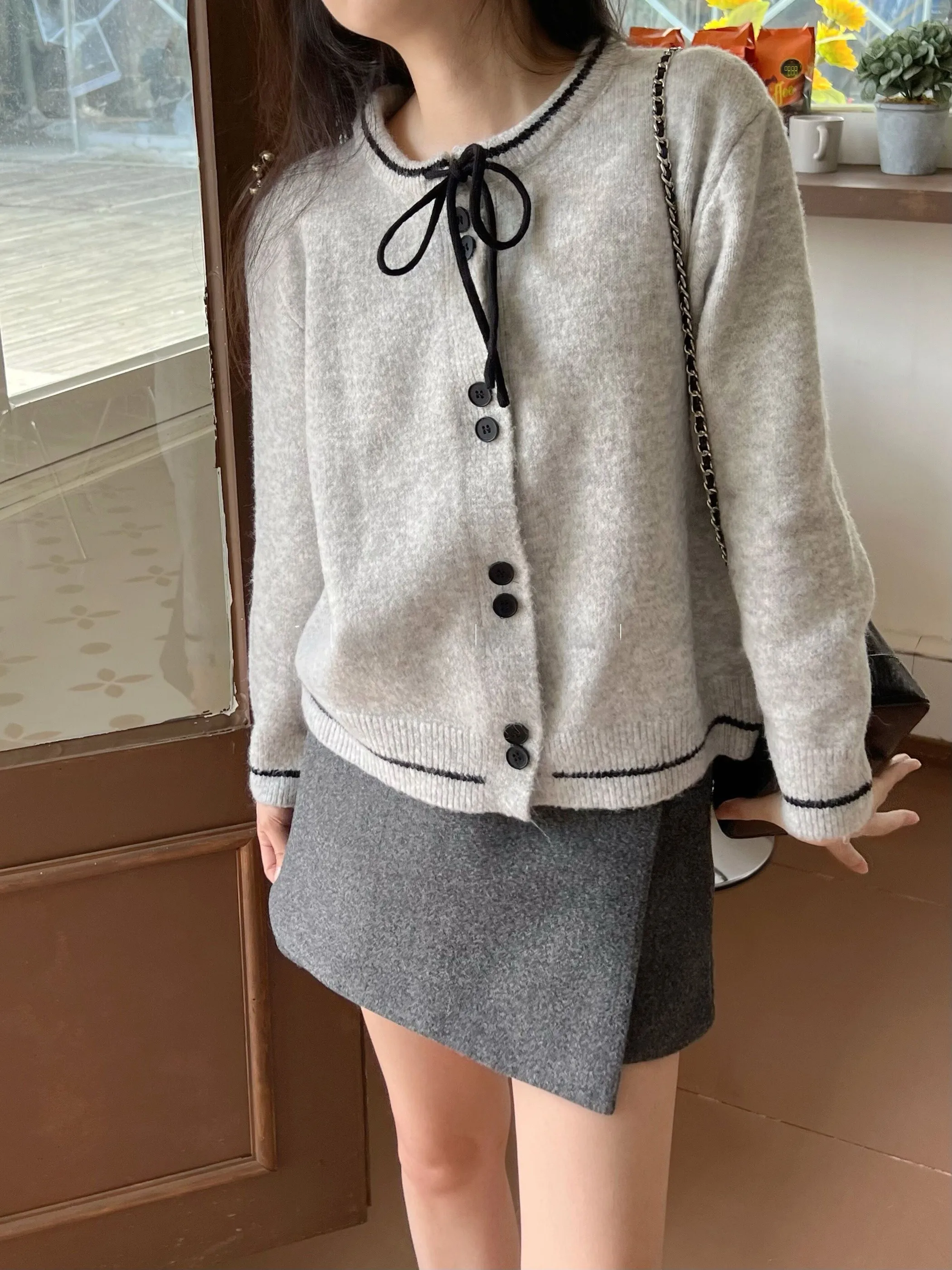 

SALT Knitted Wrap Cardigan Women's round Ne Color Blo Design Autumn Winter New Sle Ele Faion Knot Sweater