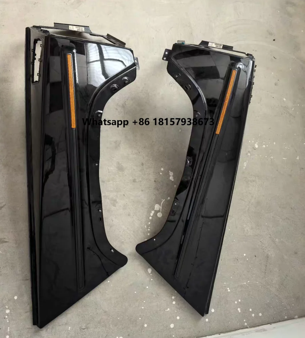 

Car Accessories for Mercedes Benz G-Class Accessory G63 Factory Removed Fender, Spare Tire Frame, Rear Bumper Body Trim Strip