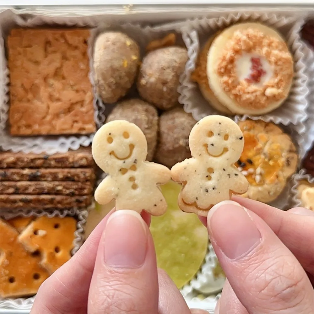 2Pcs Mini Gingerbread Man Cookie Cutter Set Embossed Molds with Cutout Details Plastic Baking Tools for Christmas Holiday Treats
