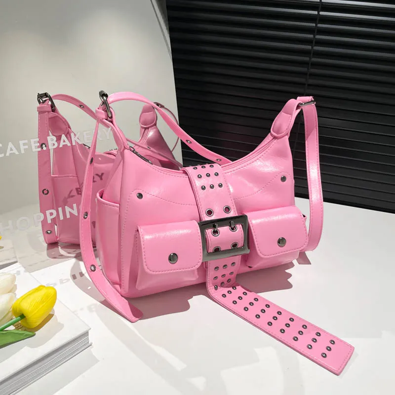 2025 جديد لامع الصلبة بولي Hot فتاة نمط حقائب كتف المسامير جيوب متعددة المألوف الساخن العصرية حقائب كروسبودي للنساء #1