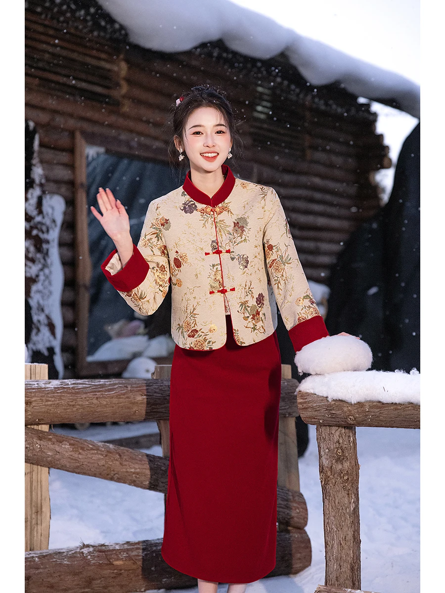 

Новый китайский свадебный комплект в ретро-стиле с длинными рукавами для невесты, для новогодних посещений, повседневная одежда, 100% материал [указать материал, если известен], другие.