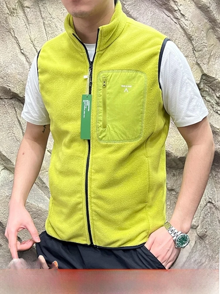 

Warm Fce Lined Vest Lightweight Outdoor Sports Youth Trend Autumn Winter Stand Fit Zipper Closure Color Vest for ...