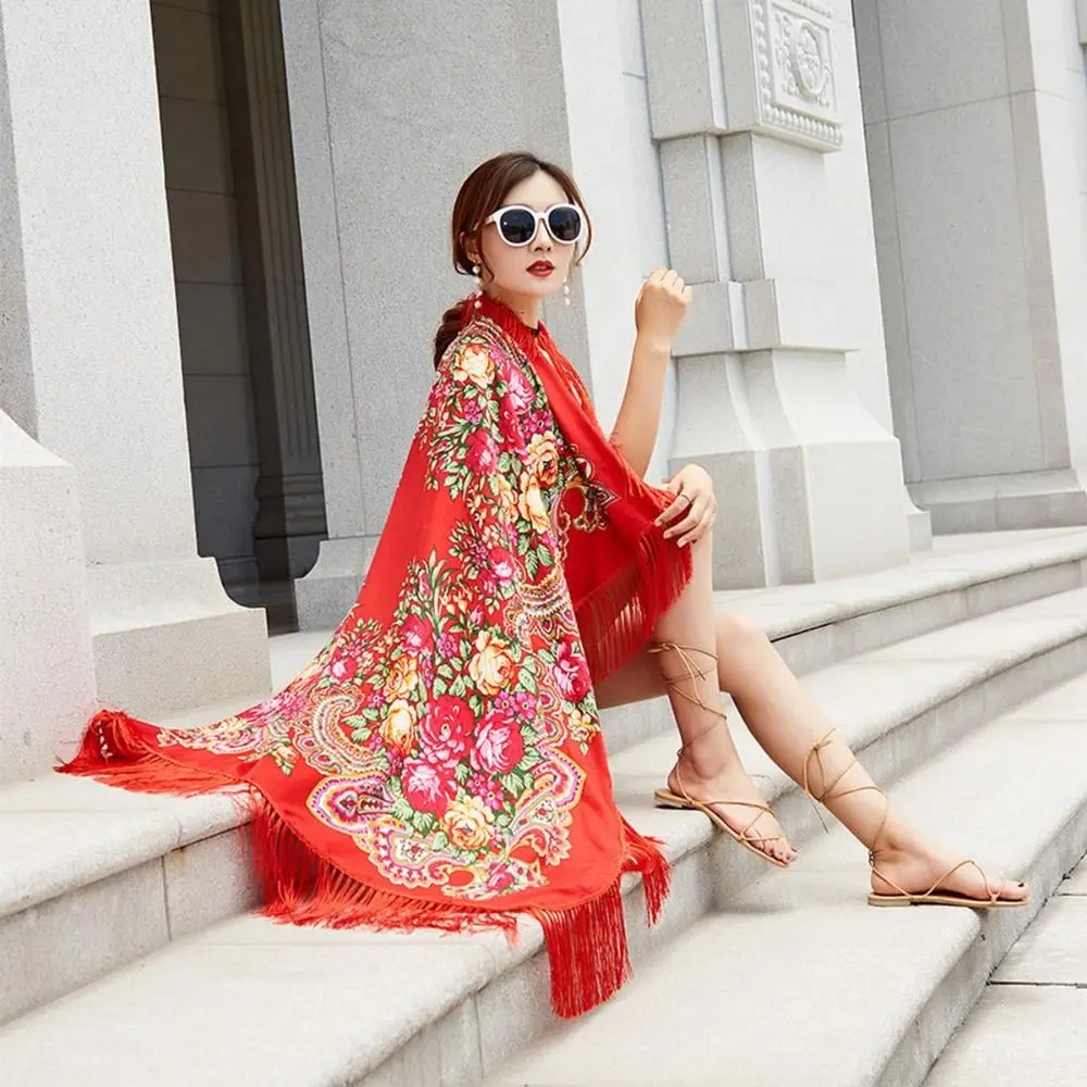 伝統的な160×160cmロシア風マフラースカーフ、ファッショナブルなオーバーサイズスカーフ、フリンジタッセル付きショールネックアクセサリー