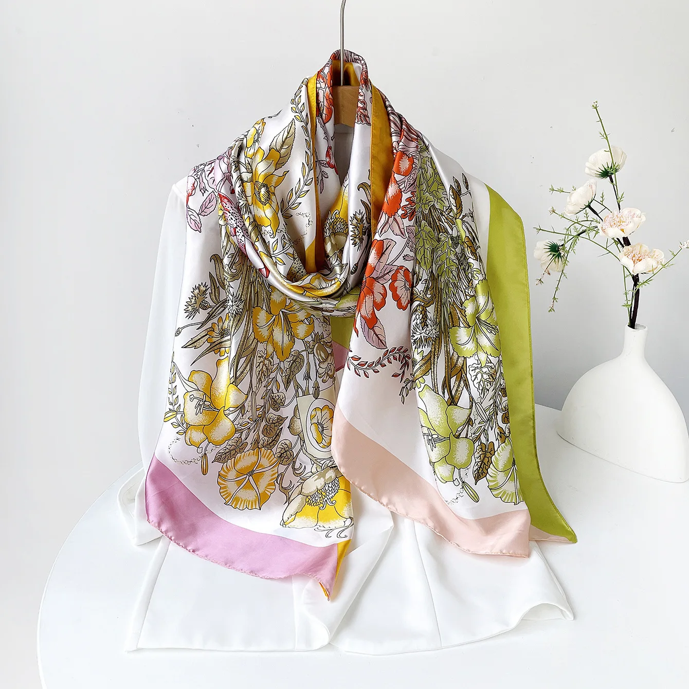 

Роскошный длинный шелковый шарф-платок для женщин, винтажный, фиолетовый, с элегантными цветами, для волос, хиджаб, фулярд, бандана, головной убор