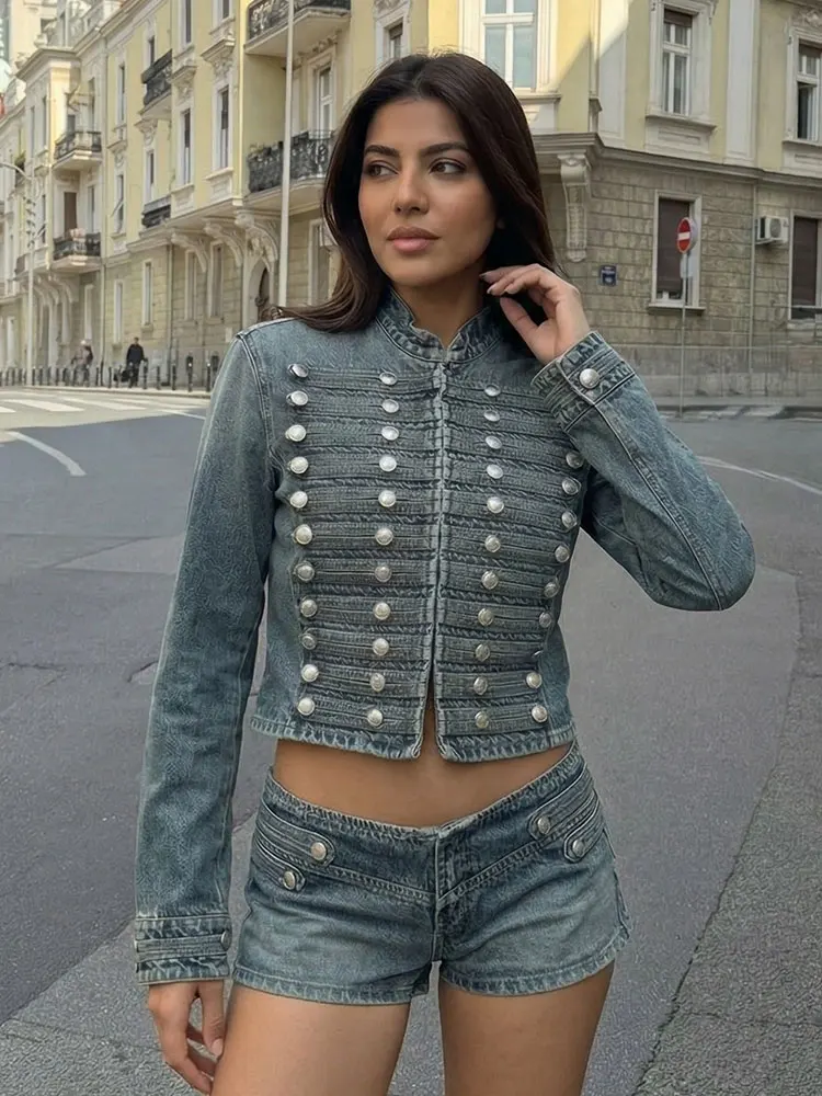 Veste en jean pour femme HH, avec boutons métalliques décoratifs sur le devant, manches longues, coupe ajustée, élégante, style streetwear.