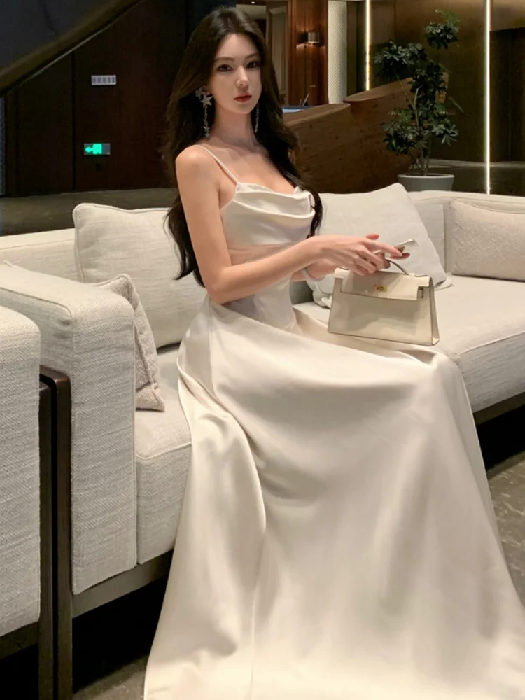 Femmes élégantes robes sans manches été nouveau français Spaghetti sangle robes Mujer a-ligne soirée de mariage robe mi-longue nouveau