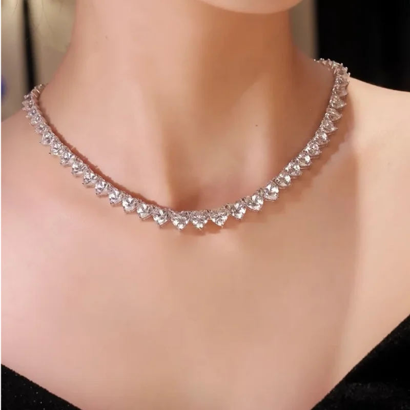 Bellux 925 Silver Synthetic Zircon Necklace Full Diamond White Heart Small Lucky Simple Super Shiny Fine Jewelry Necklace