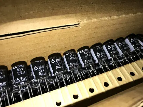 2024 100PCS 100uF 63V SAMYOUNG SMS series 10x12.5mm 63V100uF  Electrolytic Capacitors