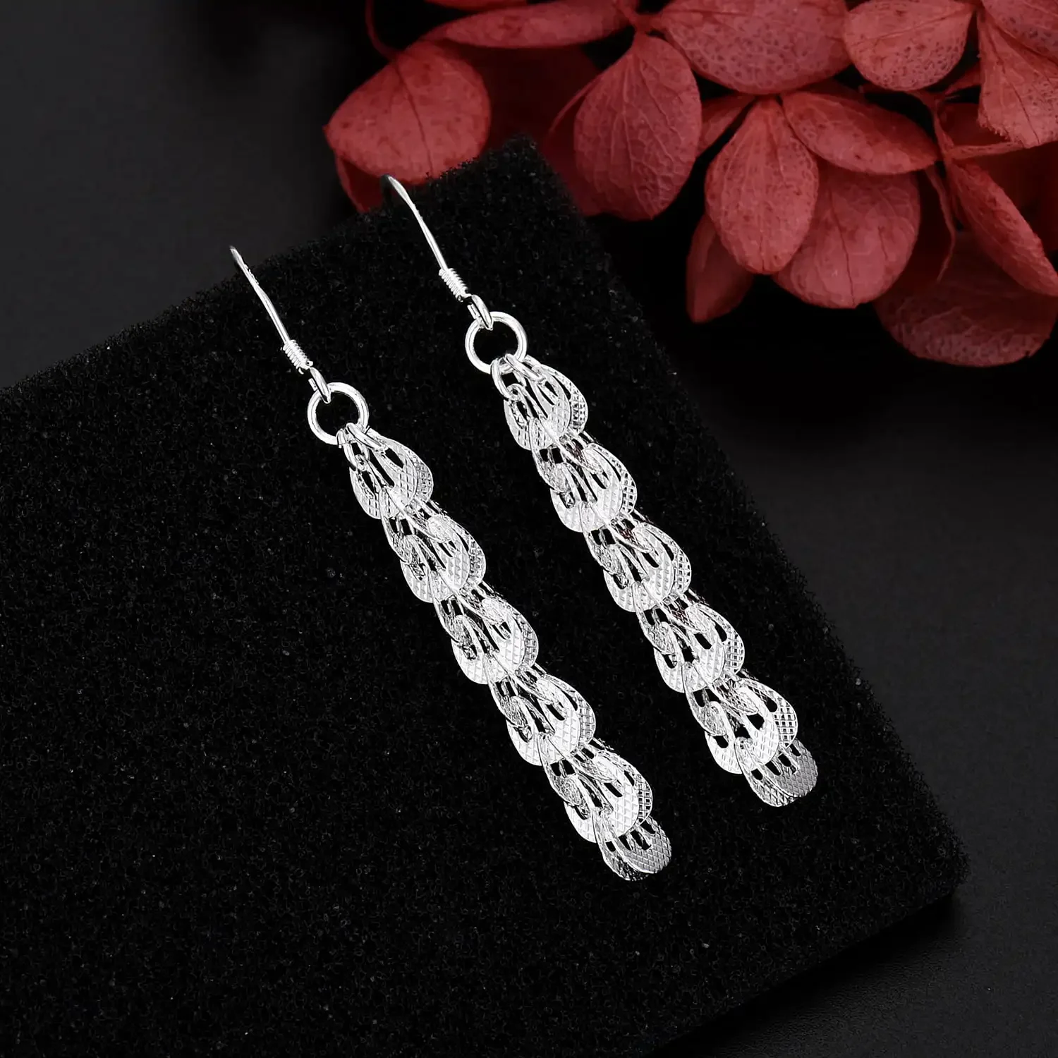 

New fine 925 Sterling Silver Elegant Earrings for Women fashion Party Wedding Street Versatile Jewelry Valentine's Day Gifts