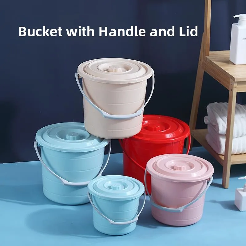 

Thiened Plastic Water Buet with Lid Small Home Use Water Carry Buet Storage Buet Children's Play Buet