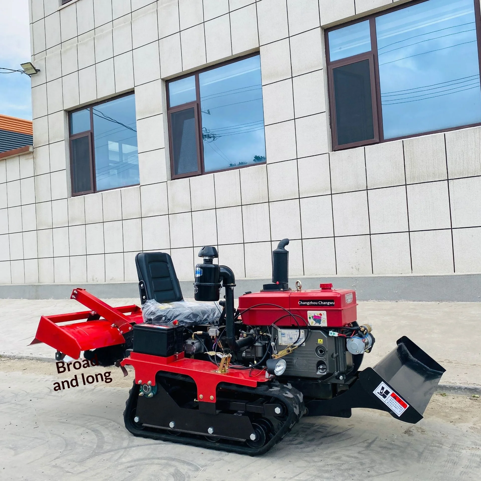 Multi-functional Tracked Micro Tiller; Hard-soil Preparation Machine; Diesel-powered Four-wheel-drive Compact Ride-on Rotary