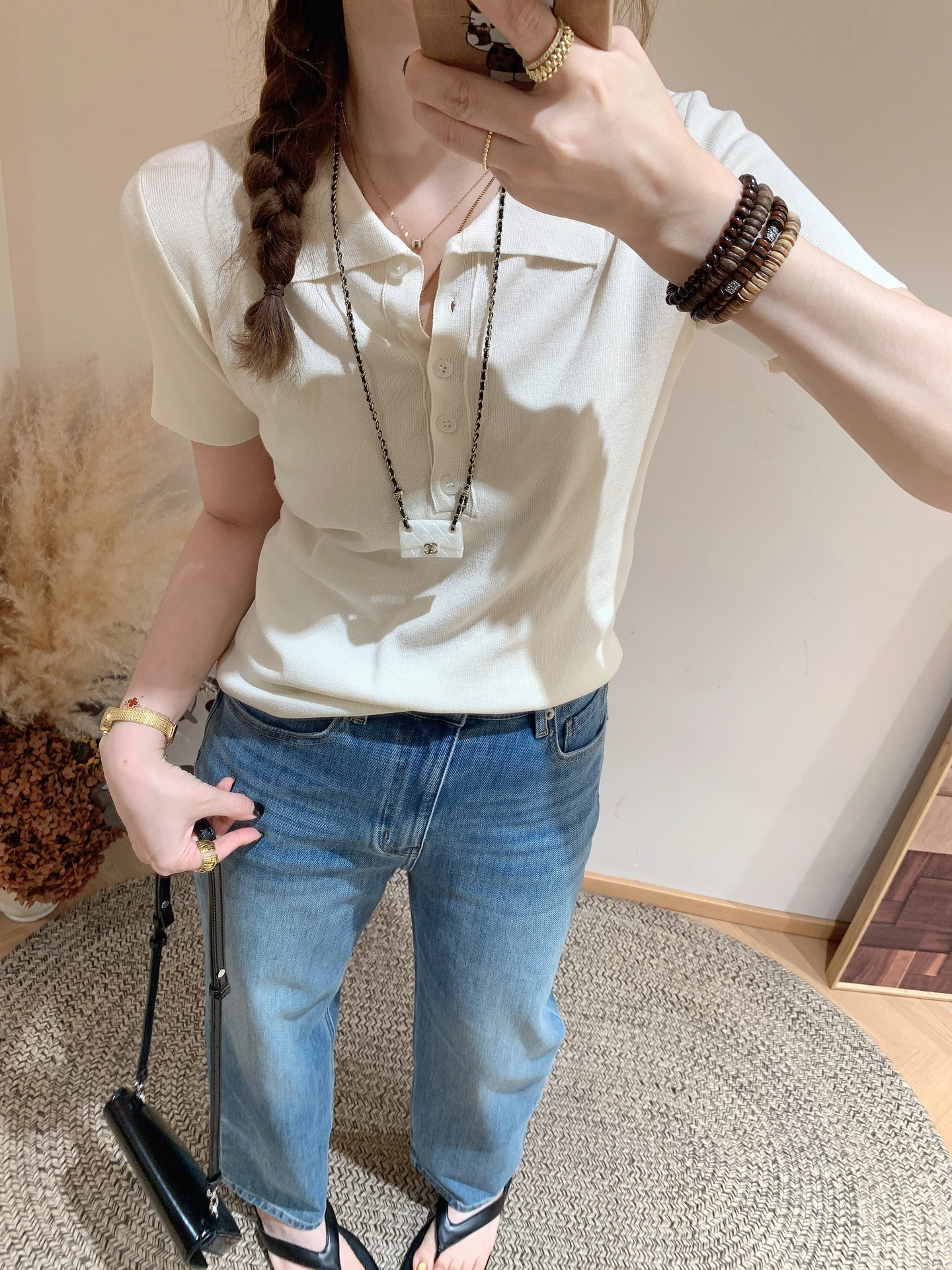 

Летний новый стиль: простой вязаный топ с коротким рукавом в стиле Old Money для женщин, повседневный, универсальный, стройнящий, из трикотажа