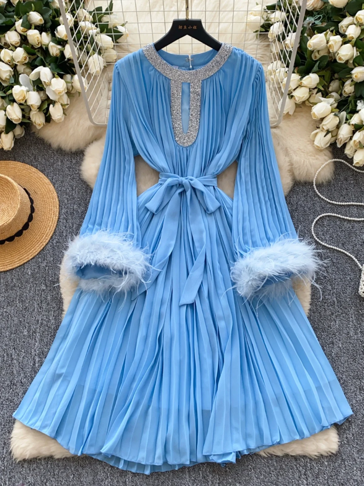 High-end Elegant Women's Dress 2025 Spring French Heavy Industry Diamond-encrusted Round Neck High Waist Pleated Long Dress