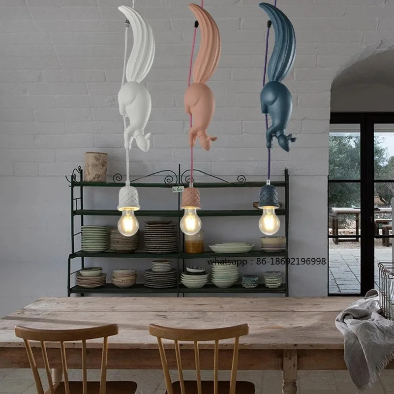 Nordic Squirrel Chandelier Decoration Creative Chandelier Designer Simple Bar Restaurant Resin Zoo Children's Room Light