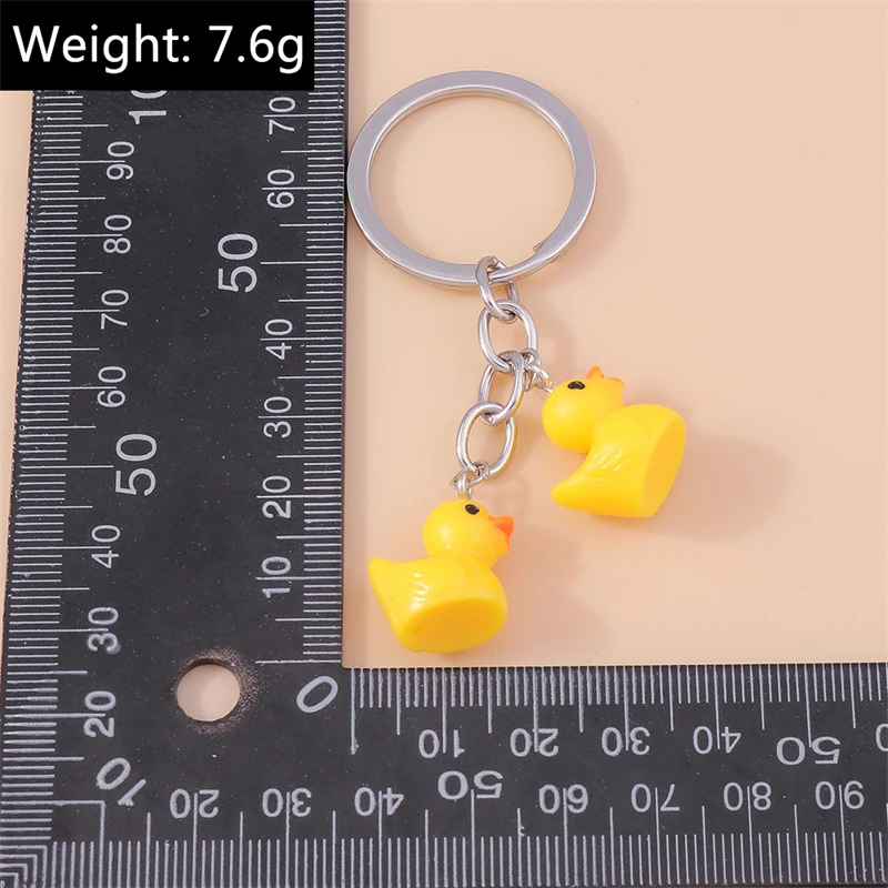 Niedlichen Tier Schlüsselanhänger Cartoon Harz Ente Charms Schlüsselanhänger Frauen Männer Auto Schlüssel Handtasche Anhänger Schlüssel Ketten DIY Schmuck Zubehör – Detail 2