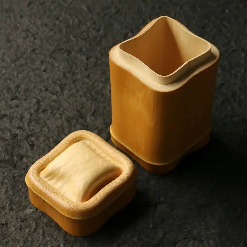 Selected natural special-shaped square old Yuzhu integrated