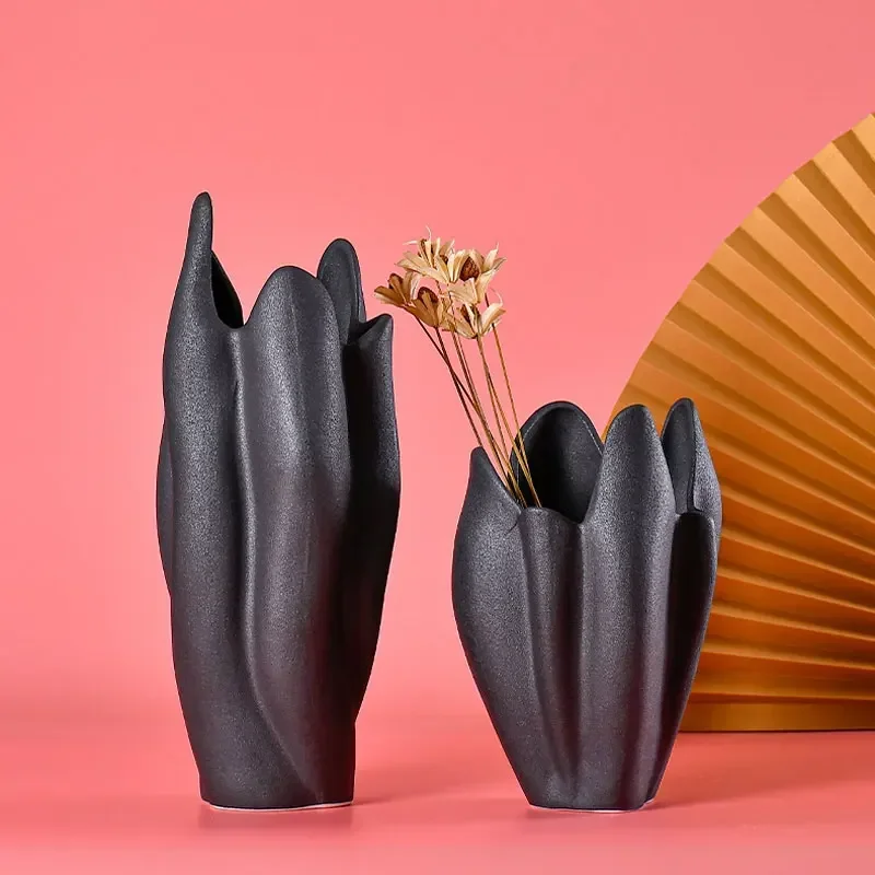 

Ceramic Vase Nordic Living Room Black Flower Vase Desk Decoration Dried Flower Flame Living Room Desktop Art Flower Pot