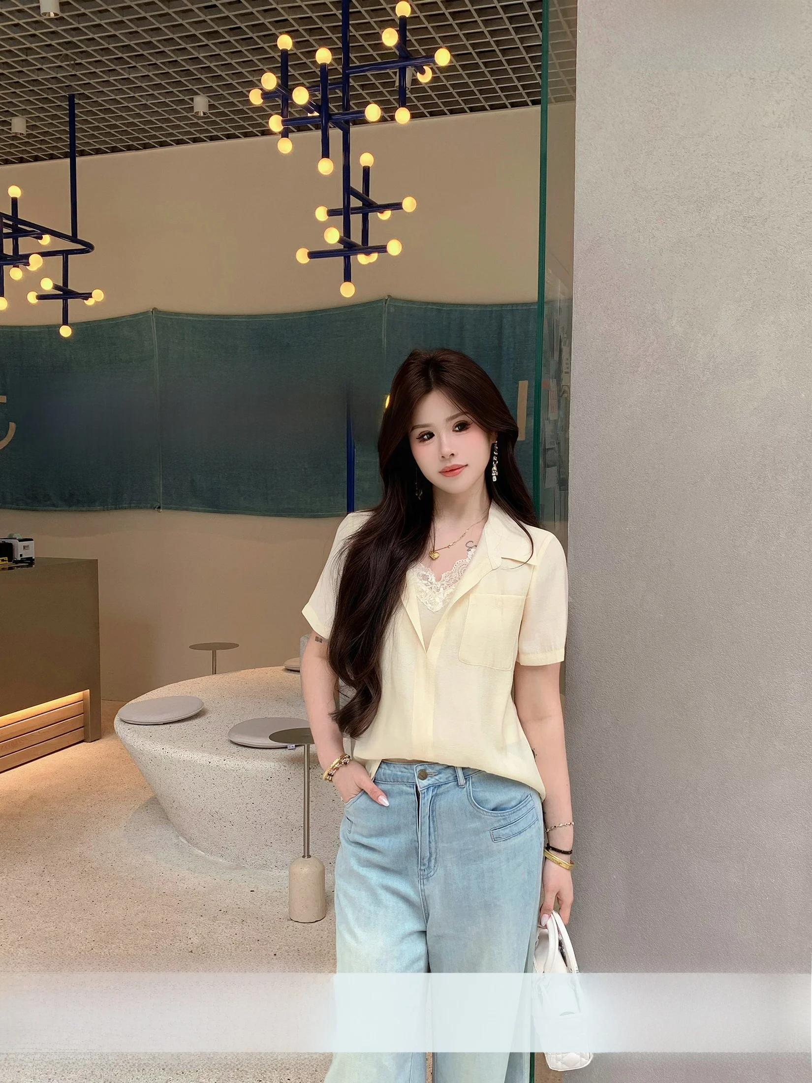 

Lixiaoxiao Casual Style Lace Trim Short Sleeve Shirt Women Summer Loose Fit Breathable Flip Collar Fake Two-Piece Lace Blouse