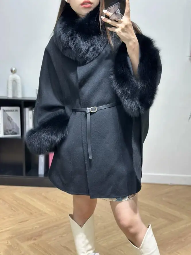 2023 New Arrivals Women Wool Cape Fashion Cashmere Wool Poncho Lady Real Fox Fur Cloak Streetwear Shawls Fur Poncho