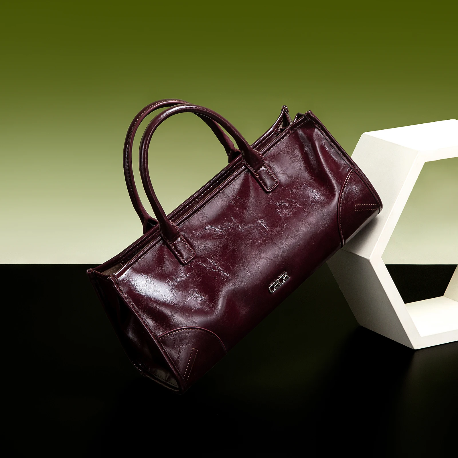 Sac à bandoulière classique rétro pour femmes, sac à bandoulière de grande capacité, couleur unie, nouvelle collection 2025