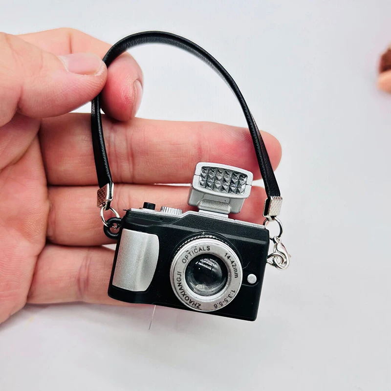 Accessoire de maison de poupées, décoration de maison pour maison de poupée, modèle d'appareil photo numérique SLR Miniature, 1 pièce