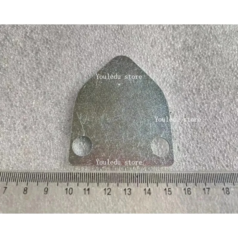 1Pc for 7F 8F Toyota Forklift Vertical Axis King Pin Dust Cover 43237-23430-71 43237-13310-71 view 3