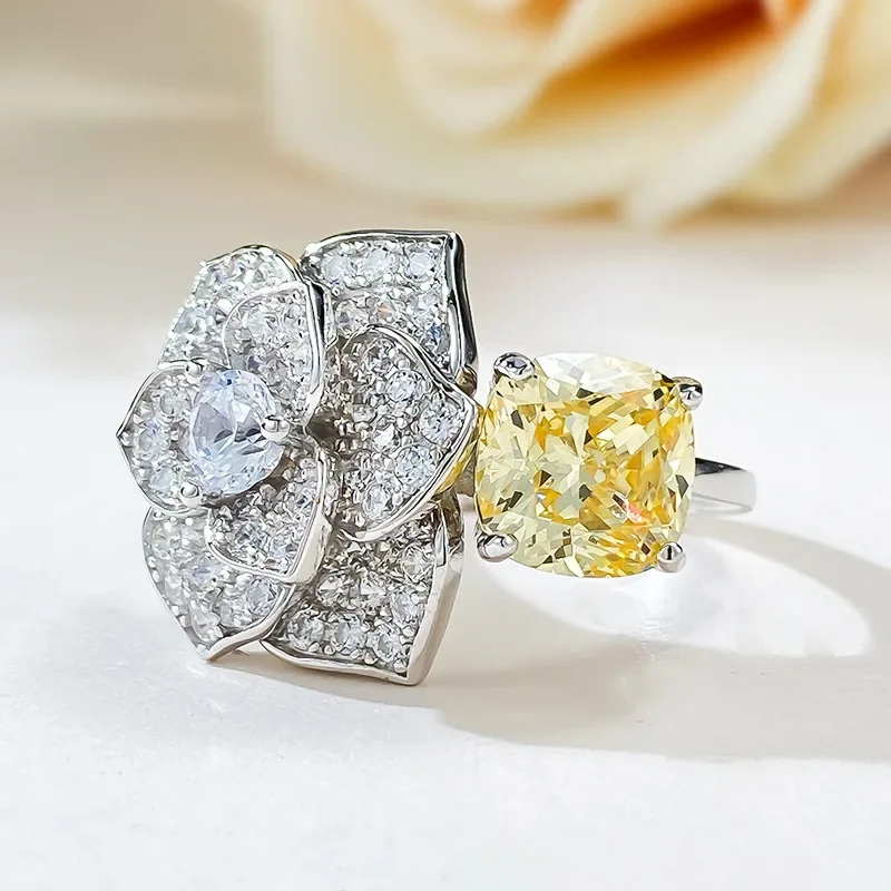 2023 New S925 Sterling Silver 8 * 8 Yellow Diamond Ice Flower Cut High Grade Feeling Camellia Fashion Ring for Women