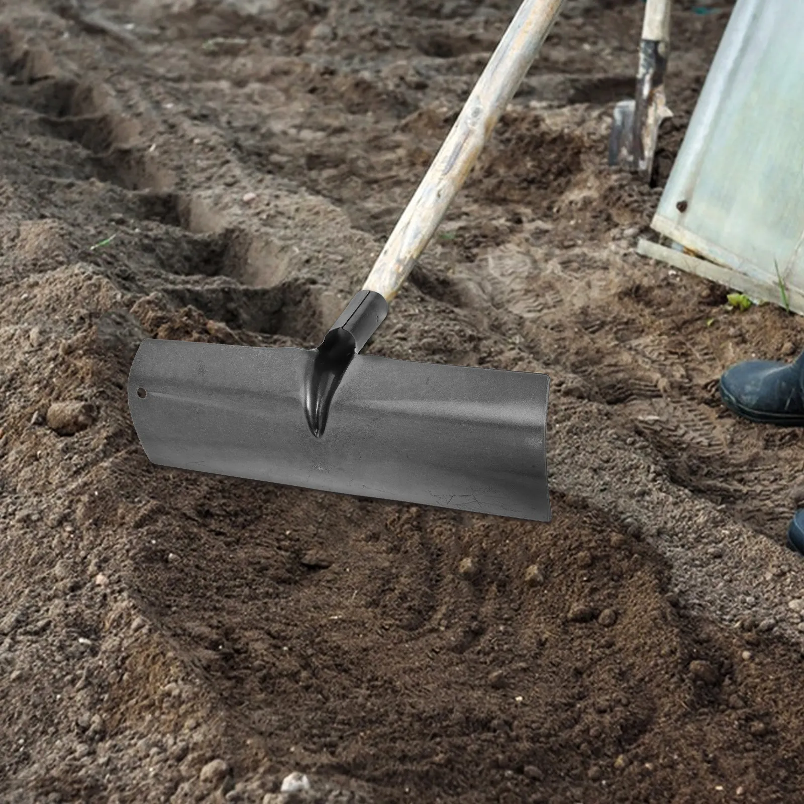 High Density Metal Poultry Dung Shovel Head Thickened Manure Spade for Cage Cleaning Farm Dung Scraper Shovel Tool
