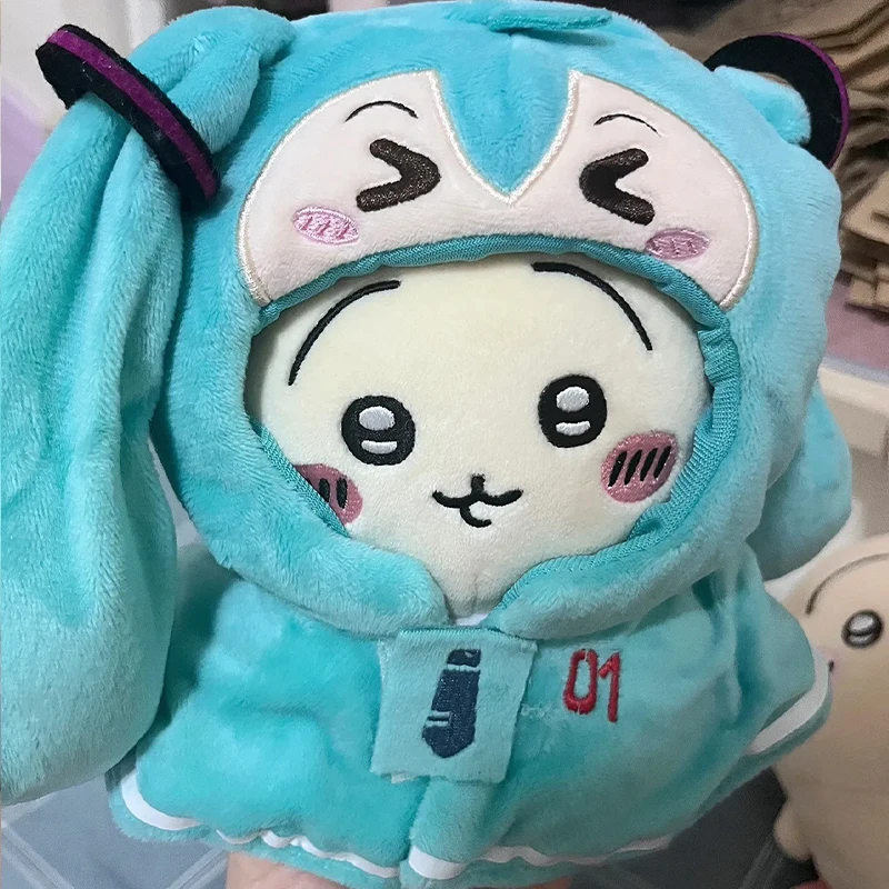 Moeyu Hatsune Miku Squinting Eyes Series Mini Hand Puppet Pet Shawl Blanket Cartoon Cloak Versatile Cute Anime Clothing For Toys